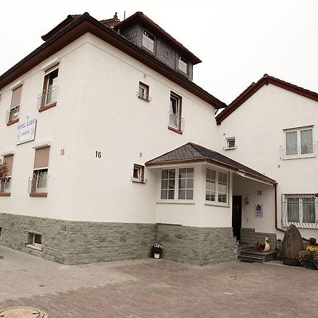 Business Pension Gasper Raunheim Exteriör bild